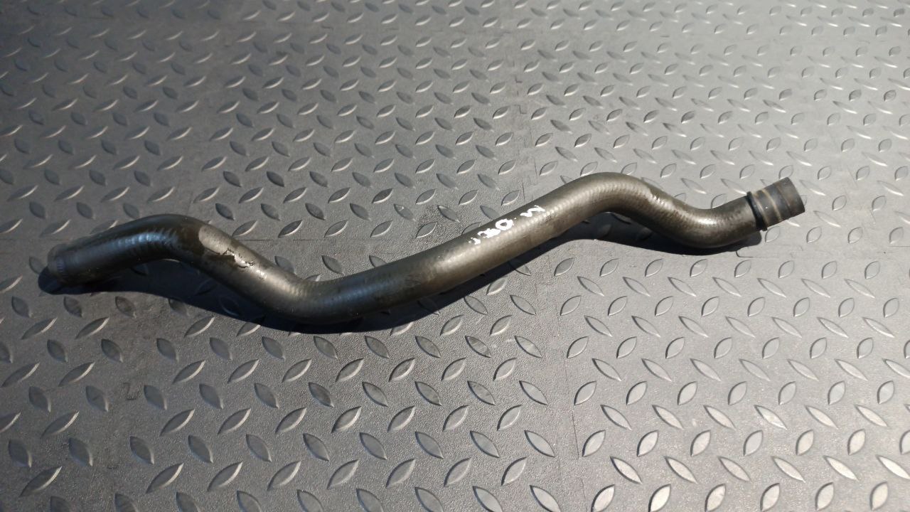 Патрубок ОЖ BMW 3/E46 1998-2007