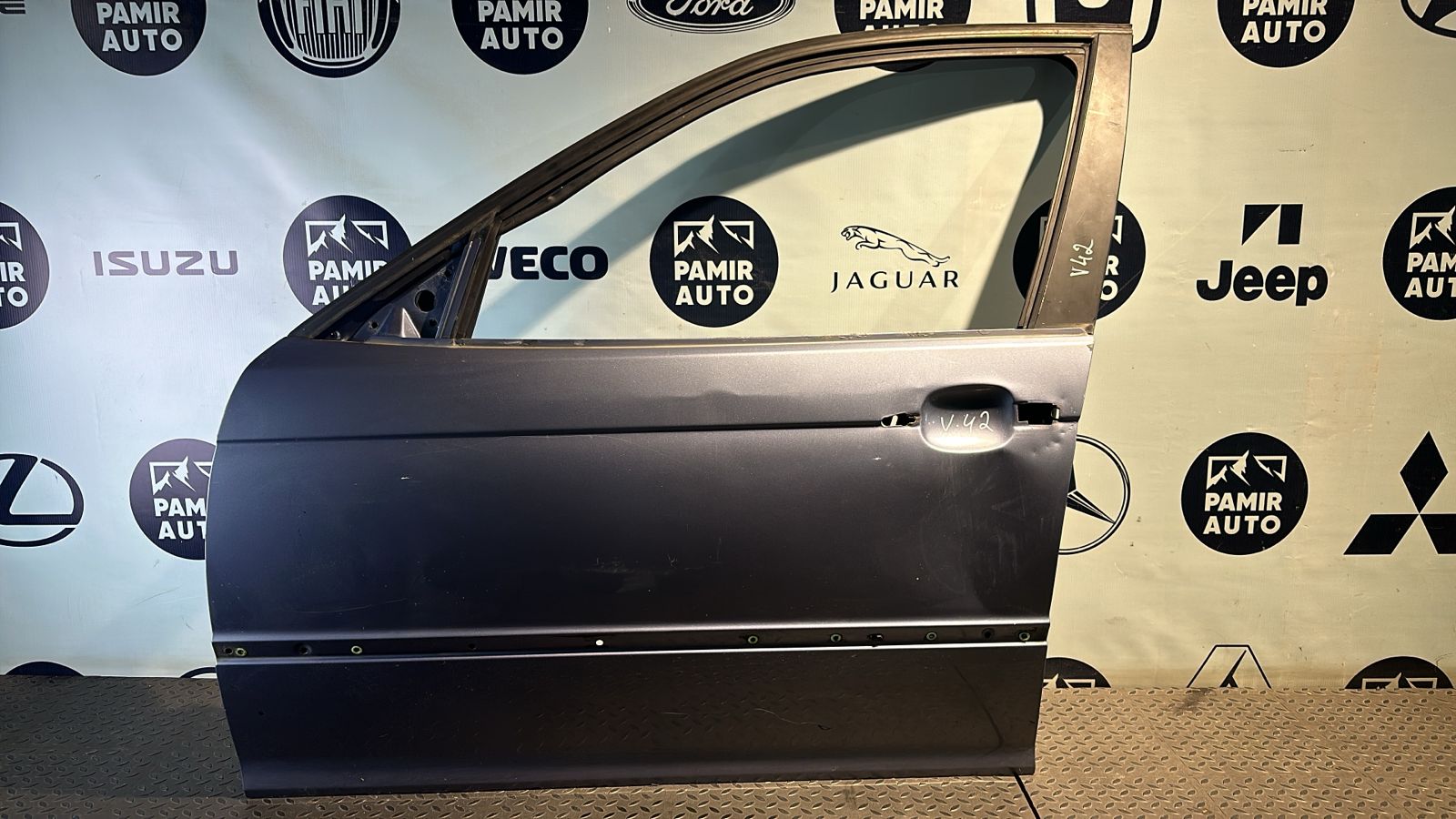 Дверь передняя левая BMW 3/E46 1998-2007