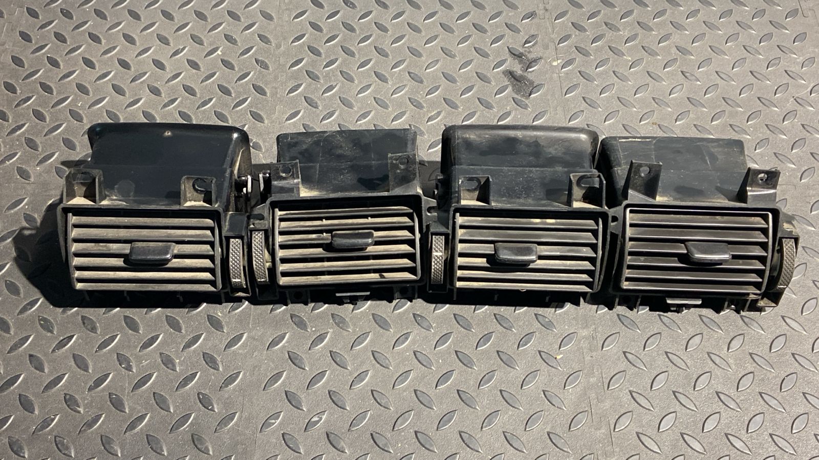 Дефлектор воздушный Ford Transit 2006-2013