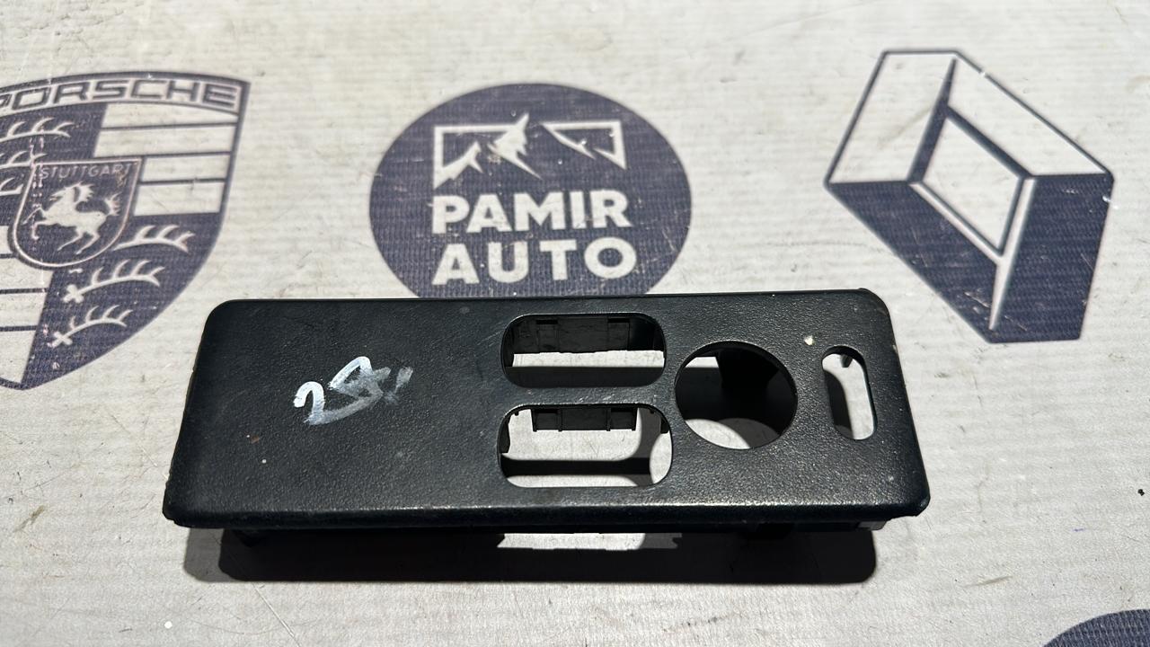 Накладка двери передняя левая Mercedes Vito/W638 1996-2003