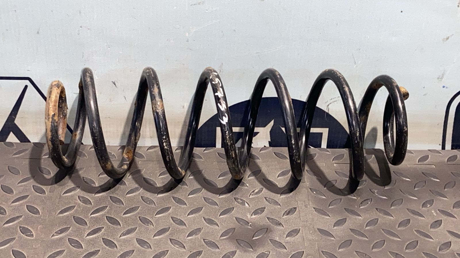 Пружина задняя Volkswagen Golf/4 1997-2006