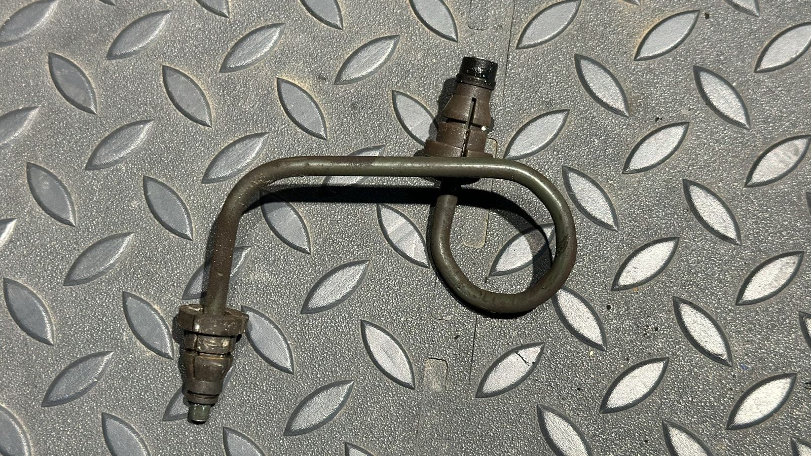 Трубка цилиндра сцепления Opel Astra/H 2004-2014