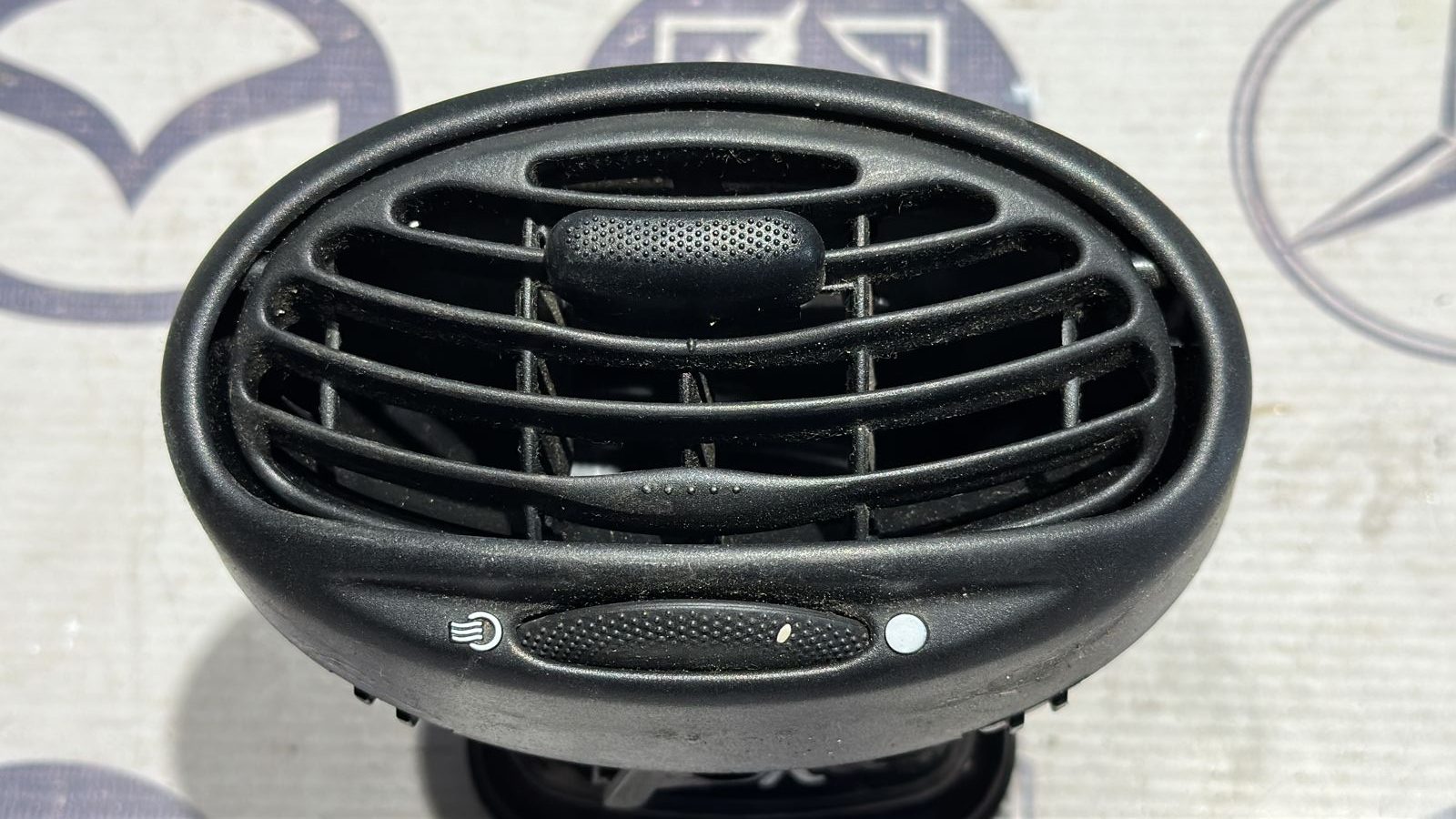 Дефлектор воздушный Ford Focus 1998-2007