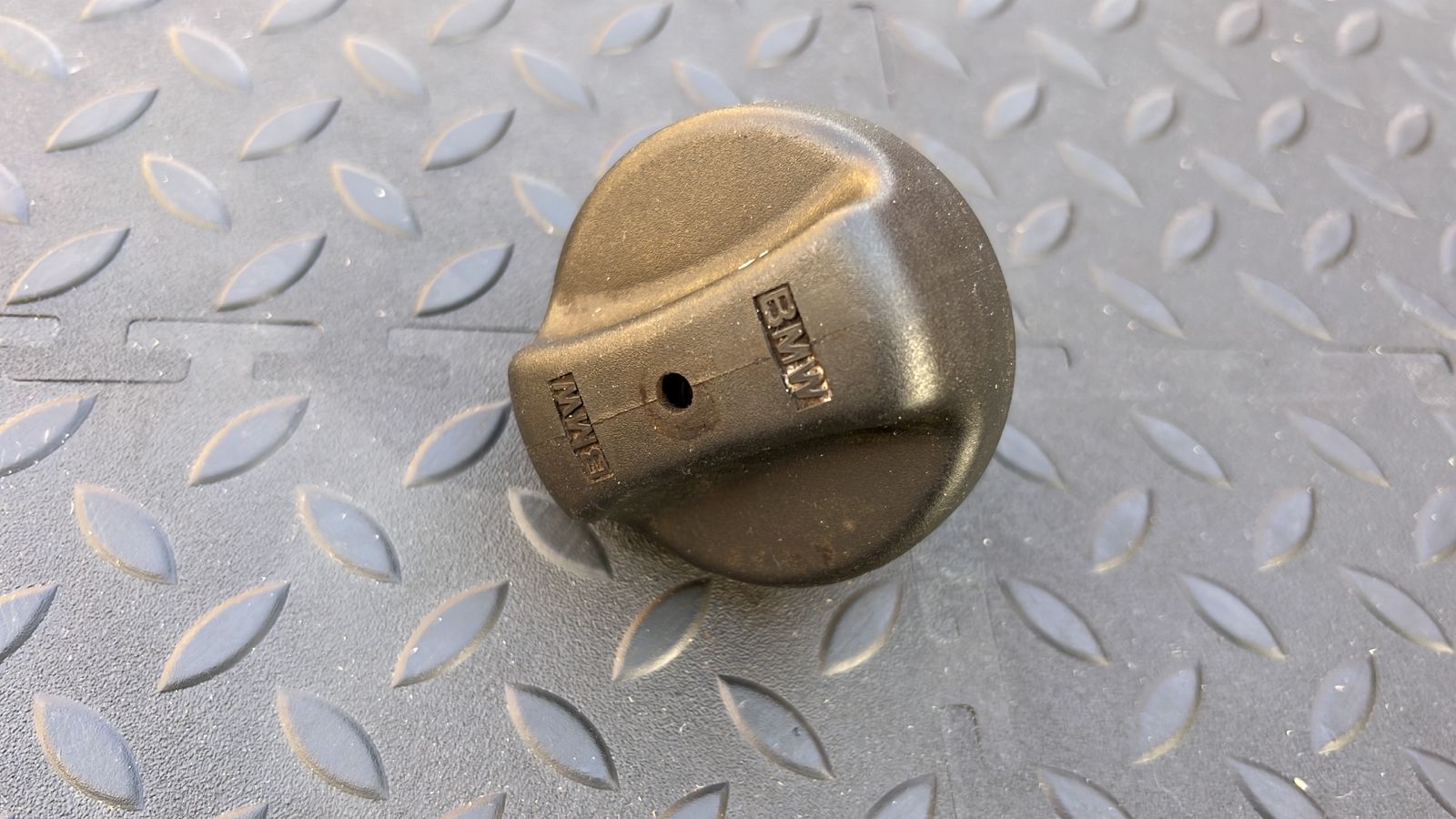 Крышка топливного бака BMW 3/E46 1998-2007