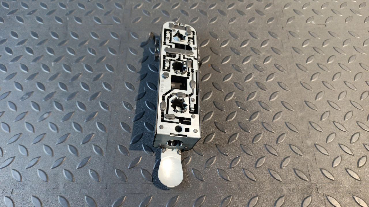 Плата заднего фонаря Mercedes C/W203 2000-2008