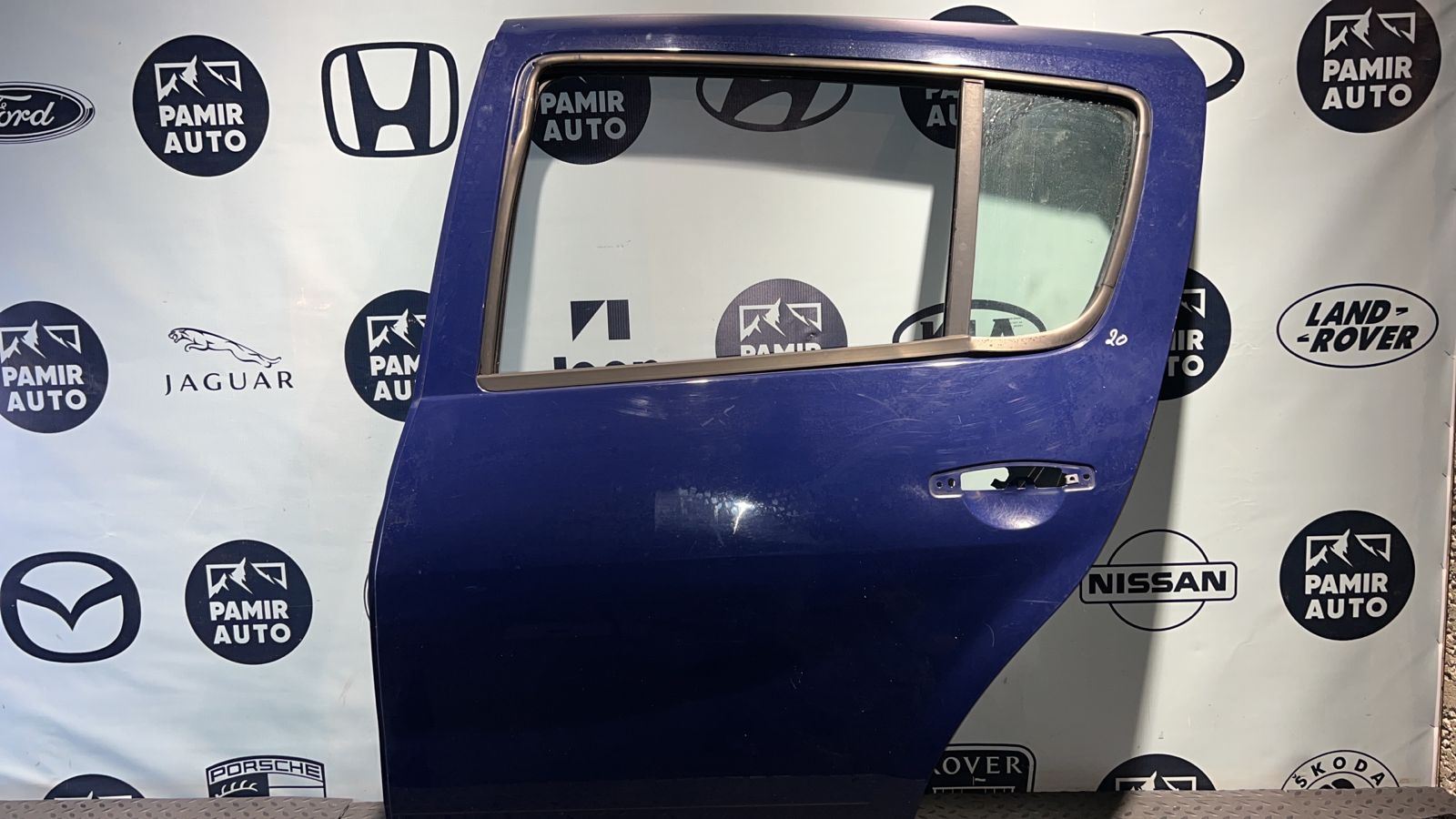 Дверь задняя левая Renault Sandero 2009-2014