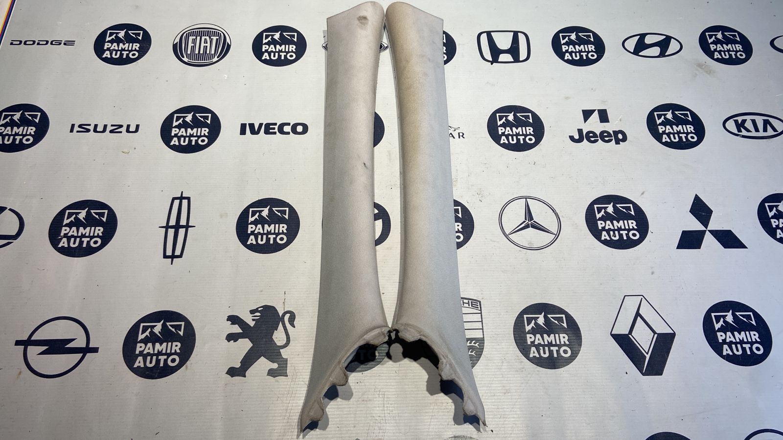 Обшивка стойки передняя Mercedes E/W211 2002-2009