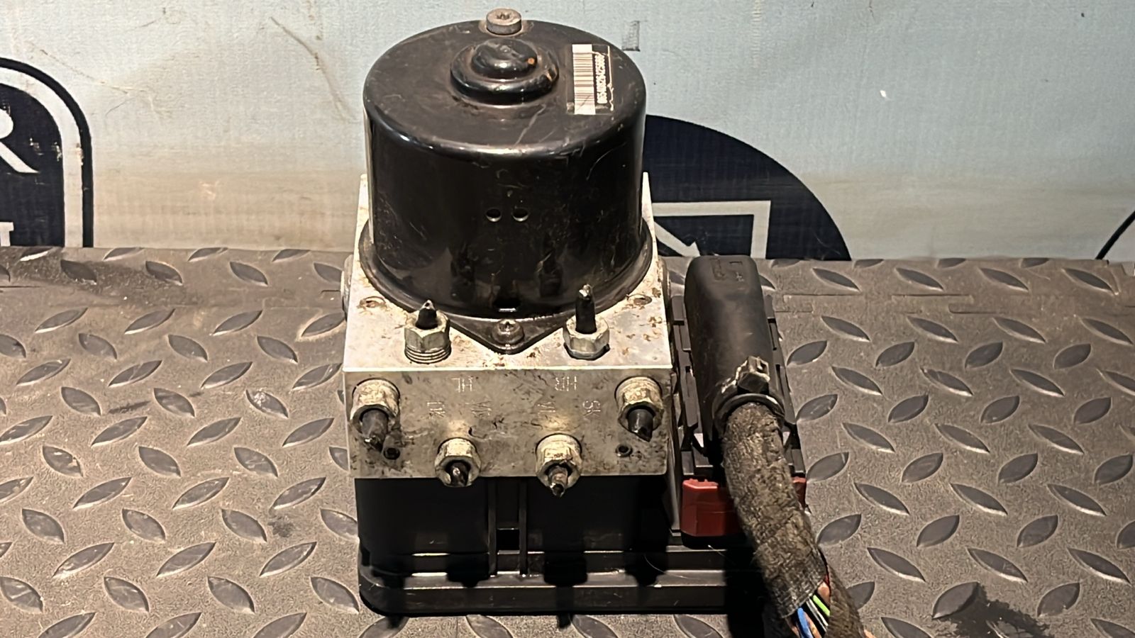 Блок ABS Opel Zafira/B 2005-2014