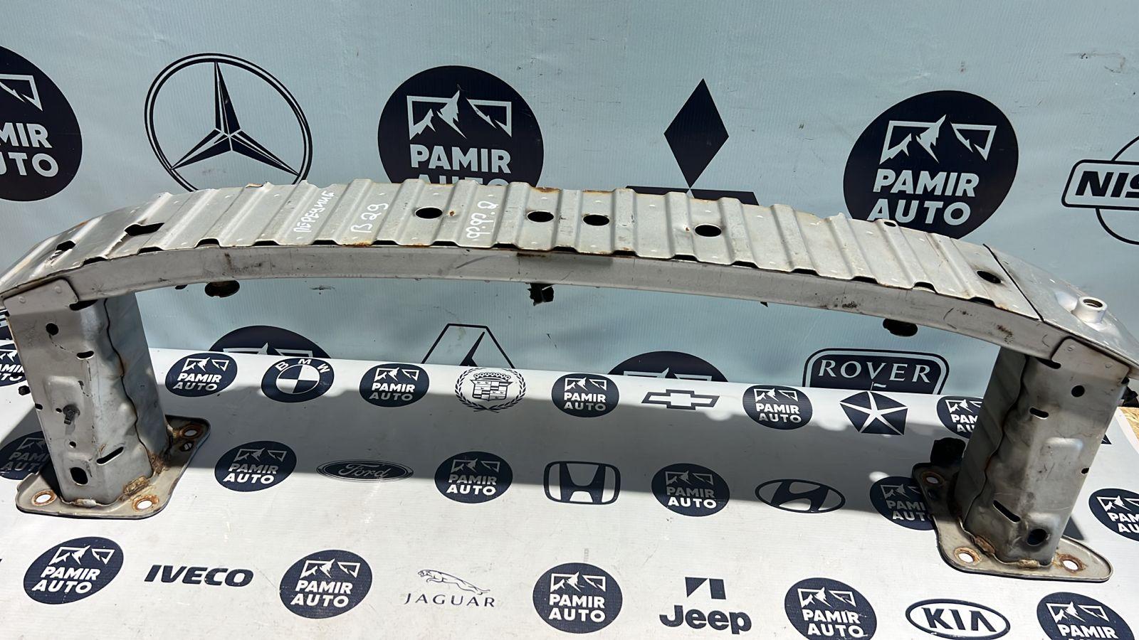 Усилитель бампера передний Ford Focus/2 2004-2011