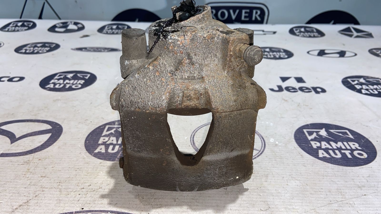 Суппорт передний левый Volkswagen Golf/5 2003-2009