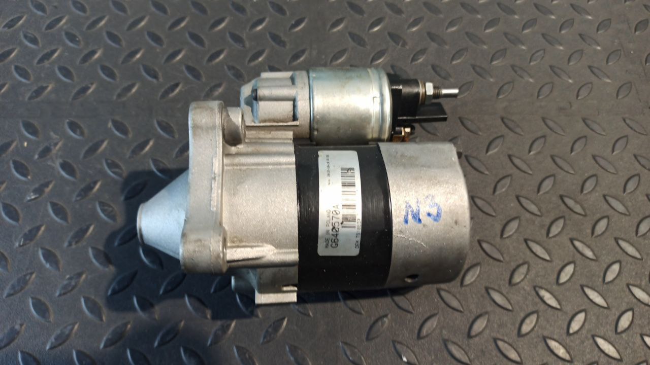 Стартер Renault Megane/2 2002-2009