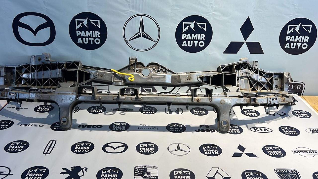 Панель передняя (Телевизор) Ford C-Max 2003-2010