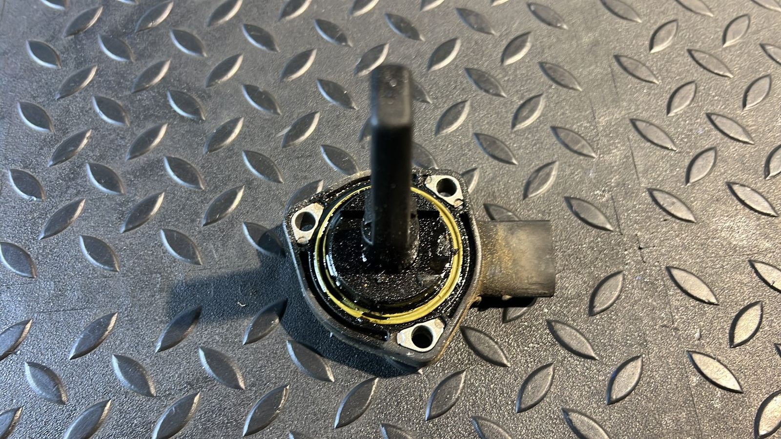 Датчик уровня масла BMW 3/E46 1998-2007