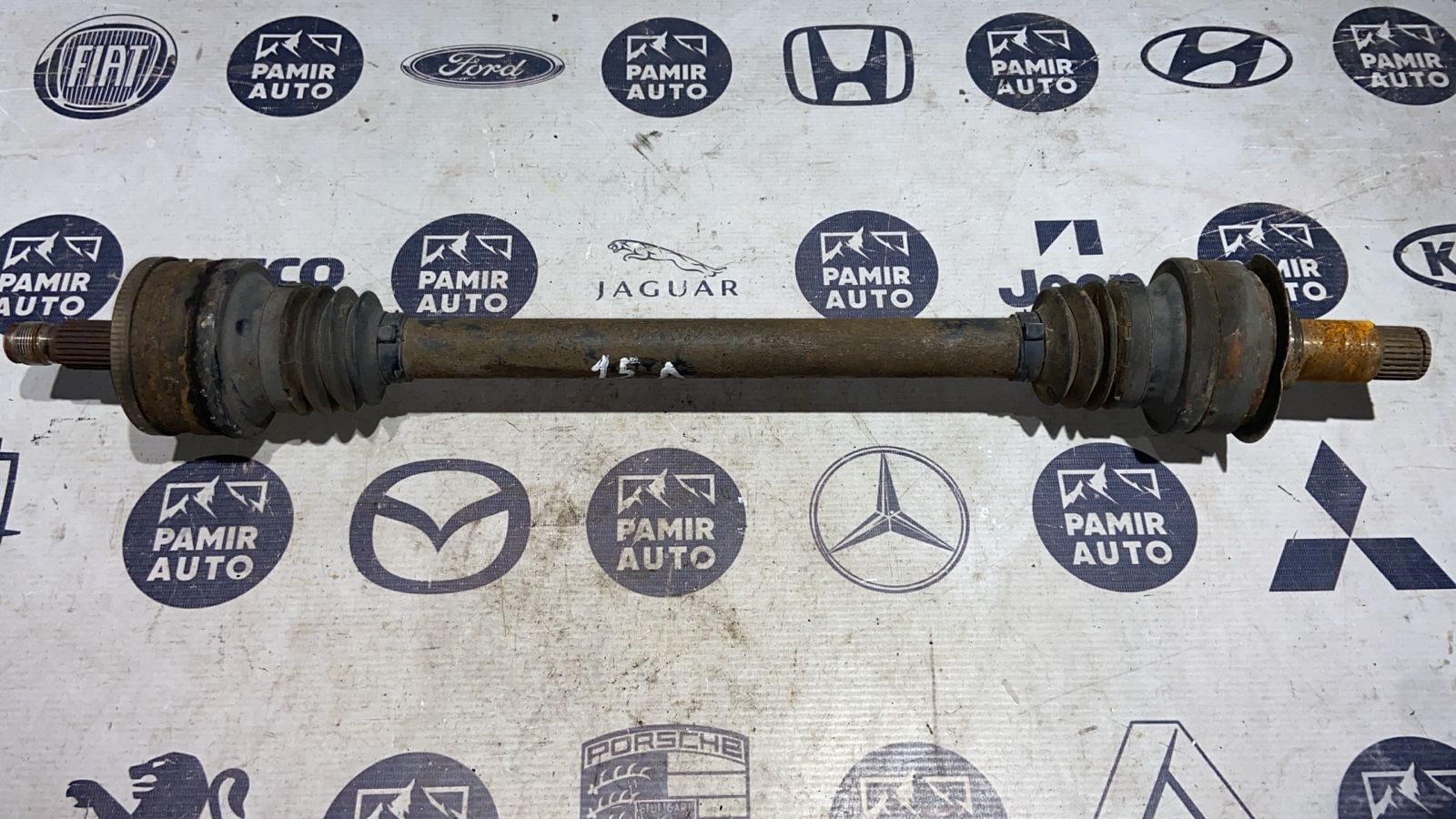 Полуось задняя левая Mercedes C/W203 2000-2008