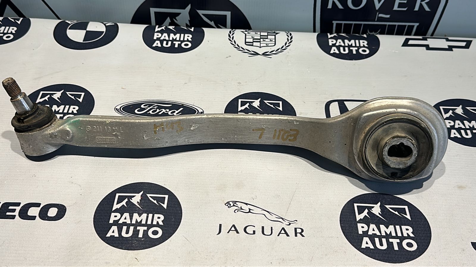 Рычаг передний левый Mercedes E/W211 2002-2009