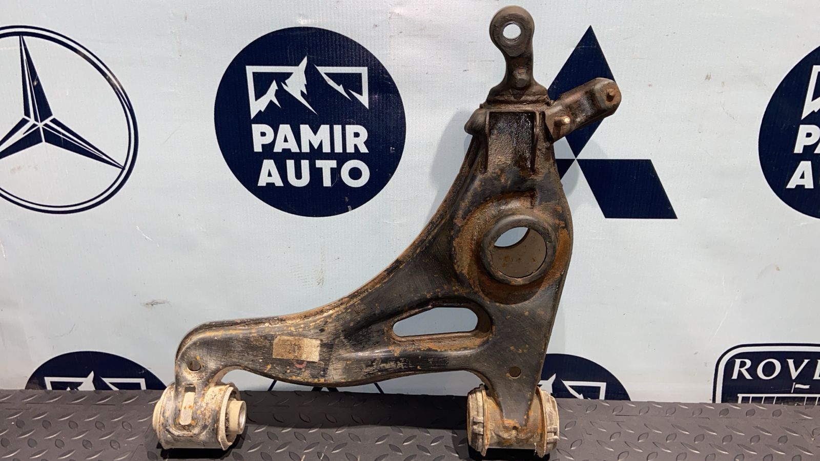 Рычаг передний правый Mercedes C/W202 1993-2001