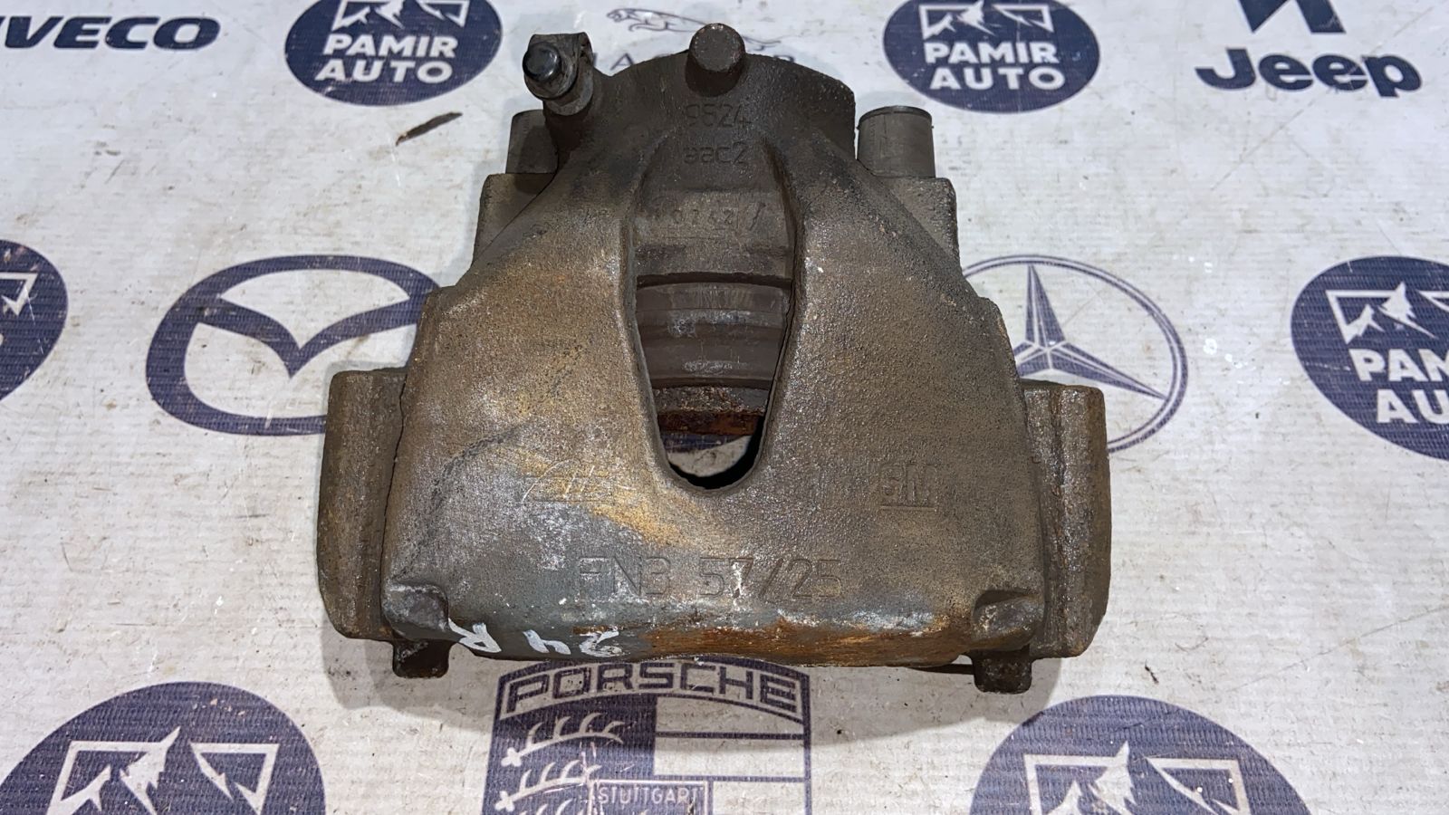 Суппорт передний правый Opel Astra/H 2004-2014