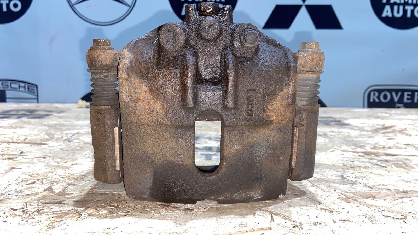 Суппорт передний левый Land Rover Freelander 1998-2006