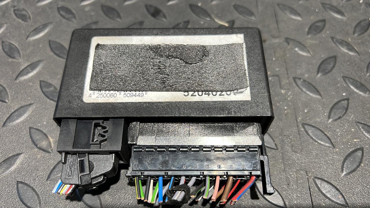 Блок управления фаркопом Mercedes C/W203 2000-2008