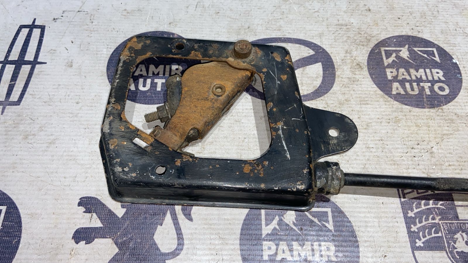 Механизм стояночного тормоза Mercedes C/W203 2000-2008