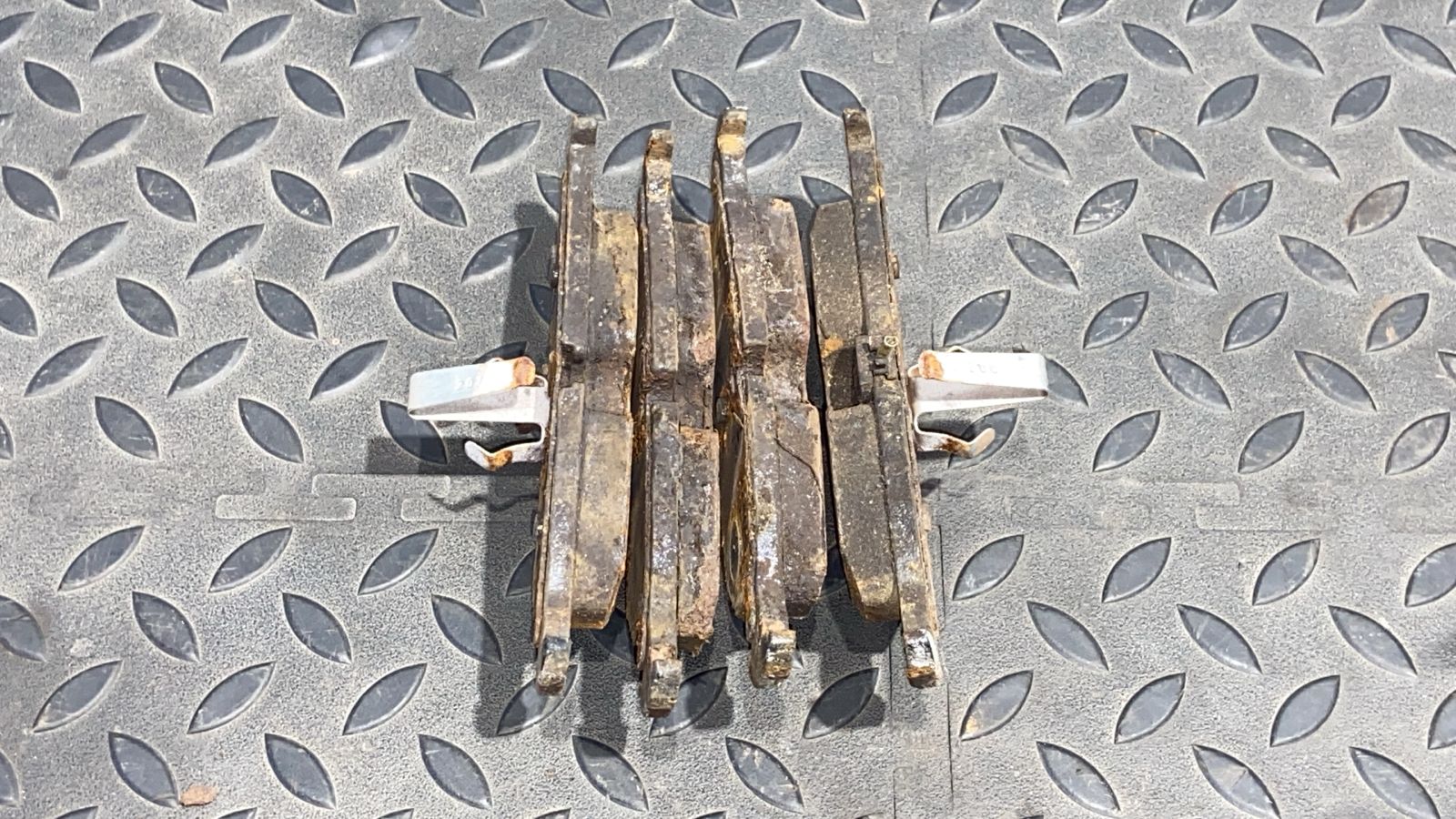 Колодки тормозные задние BMW 3/E46 1998-2007