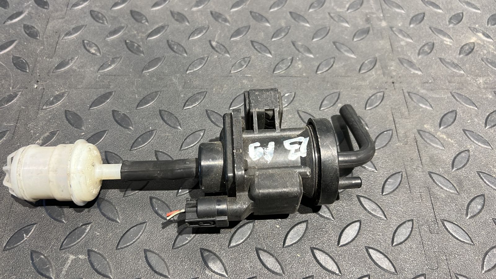 Клапан турбины Mercedes E/W210 1995-2003