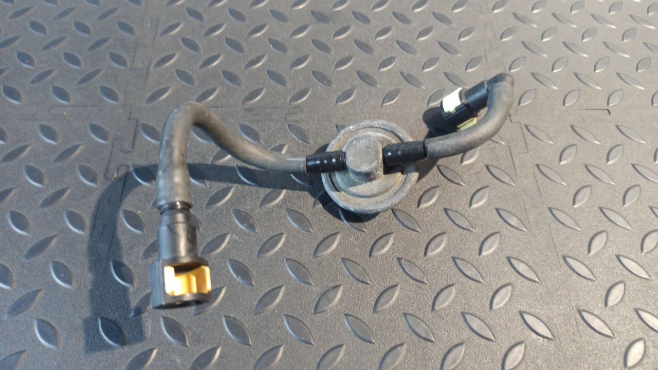 Трубка топливная Ford Focus 1998-2007