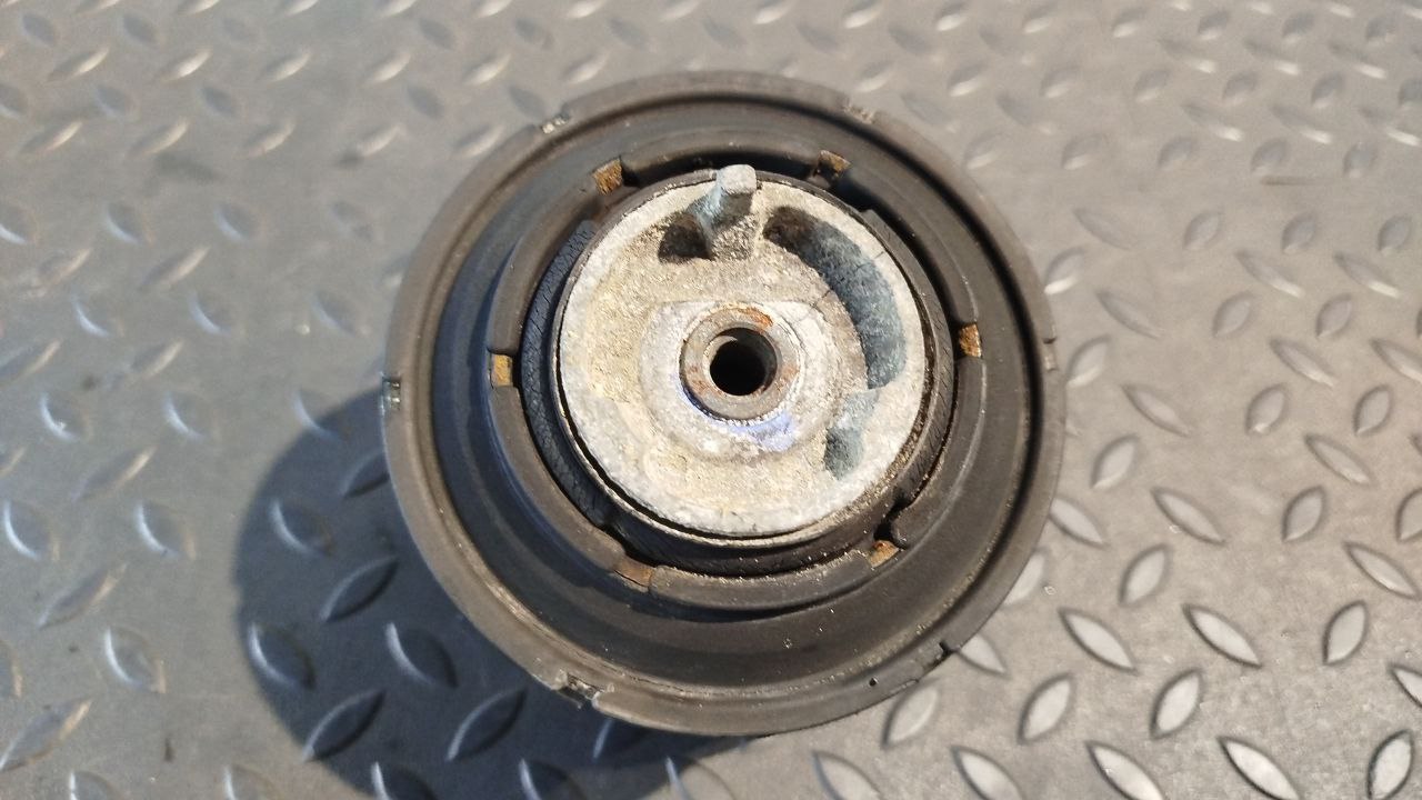 Опора двигателя Mercedes C/W203 2000-2008