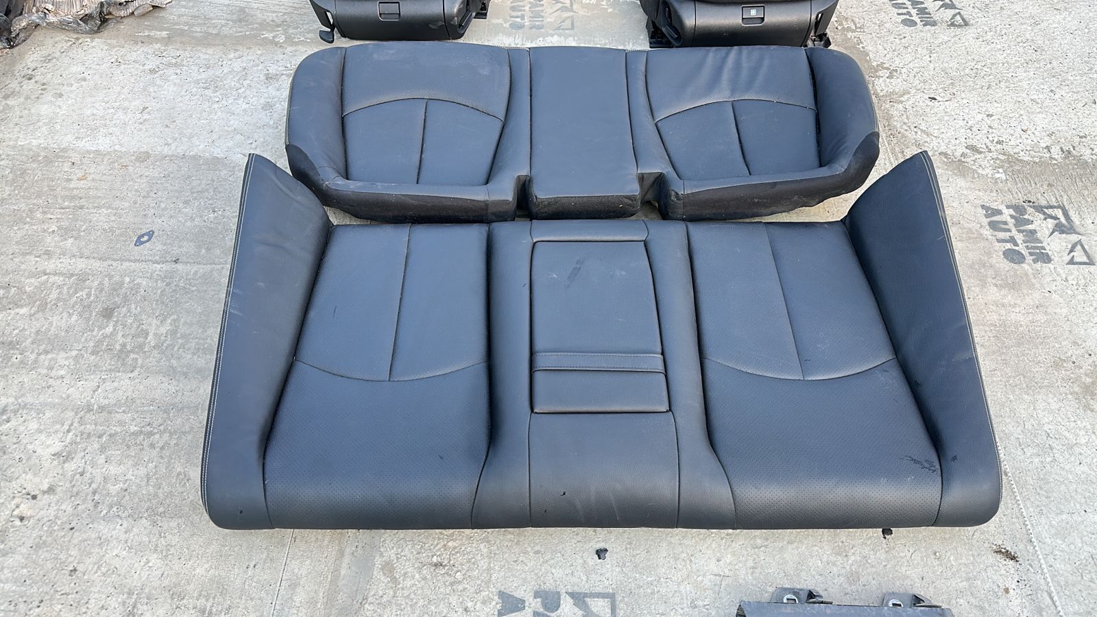 Сиденье (Комплект) Mercedes E/W211 2002-2009