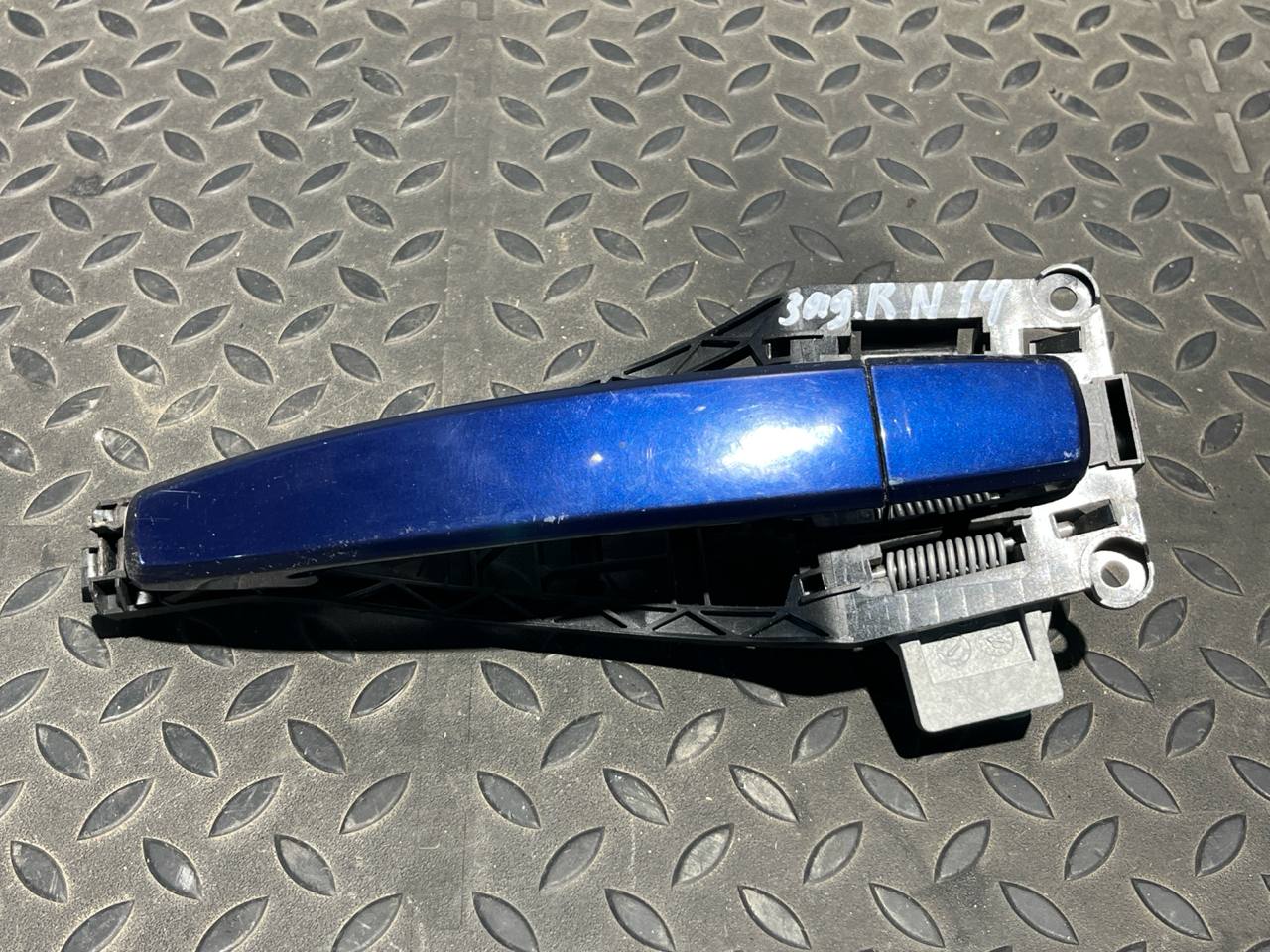 Ручка двери задняя правая Opel Zafira/B 2005-2014