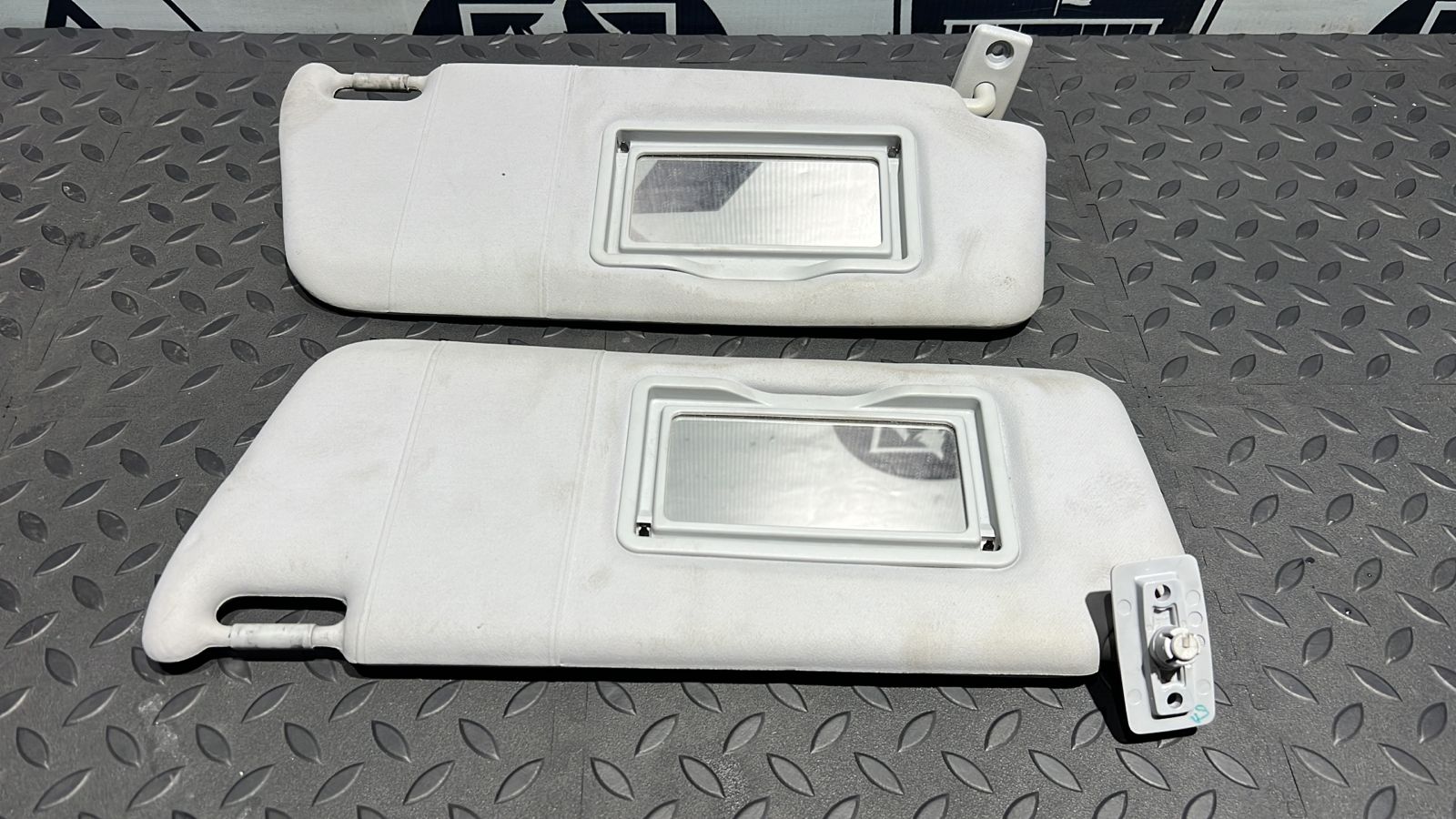 Козырек солнцезащитный Mercedes C/W203 2000-2008