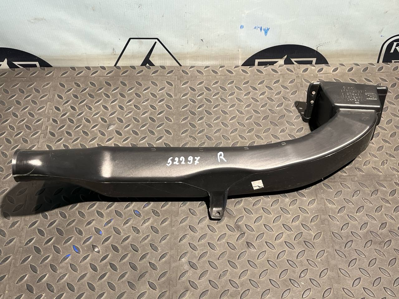 Воздуховод отопителя Mercedes M/W163 1997-2005