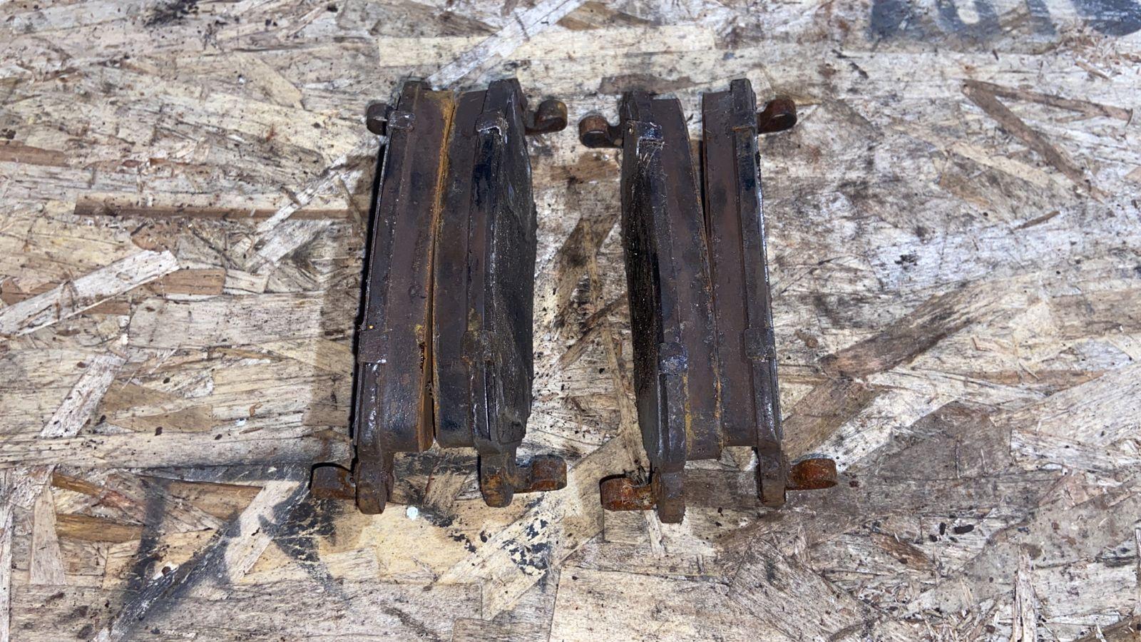 Колодки тормозные передние Ford Mondeo/3 2000-2007