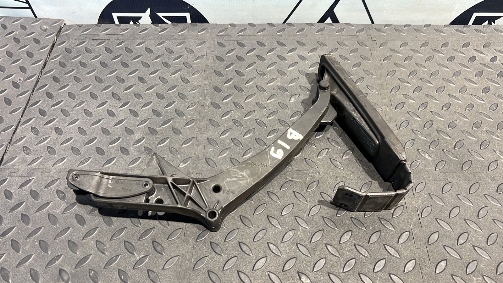 Педаль газа Mercedes E/W210 1995-2003