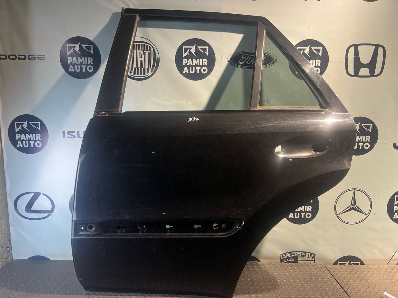 Дверь задняя левая Mercedes M/W164 2005-2011