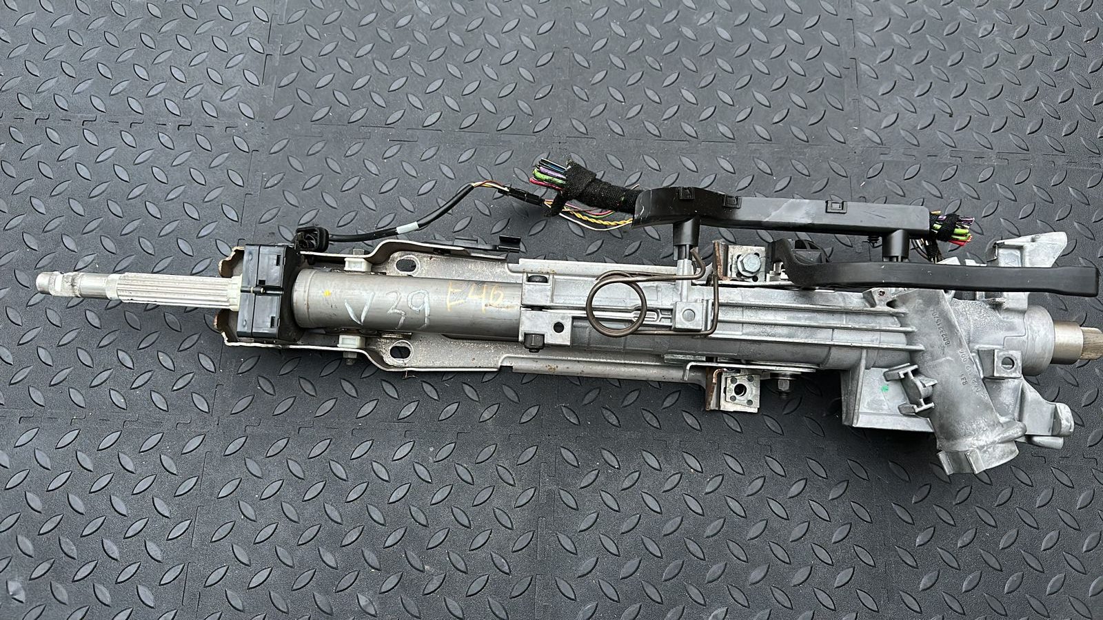 Колонка рулевая BMW 3/E46 1998-2007