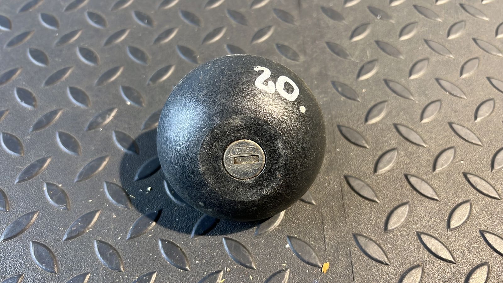 Крышка топливного бака Renault Sandero 2009-2014