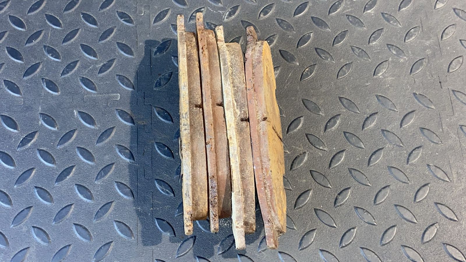 Колодки тормозные передние Mercedes Vito/W639 2003-2014