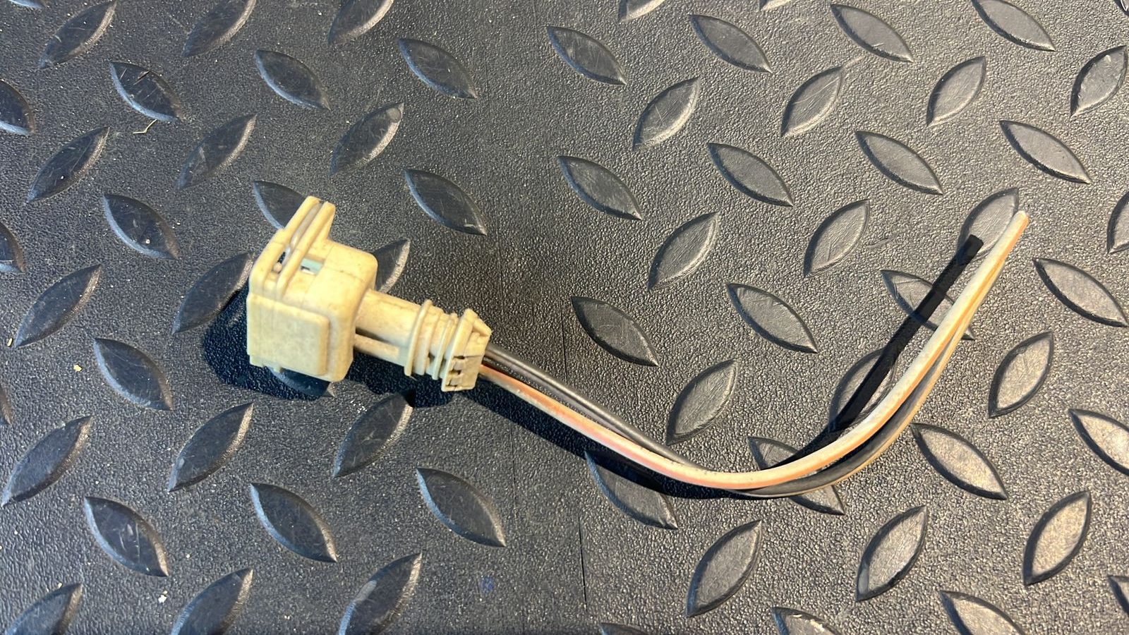 Проводка сигнала Renault Megane/2 2002-2009