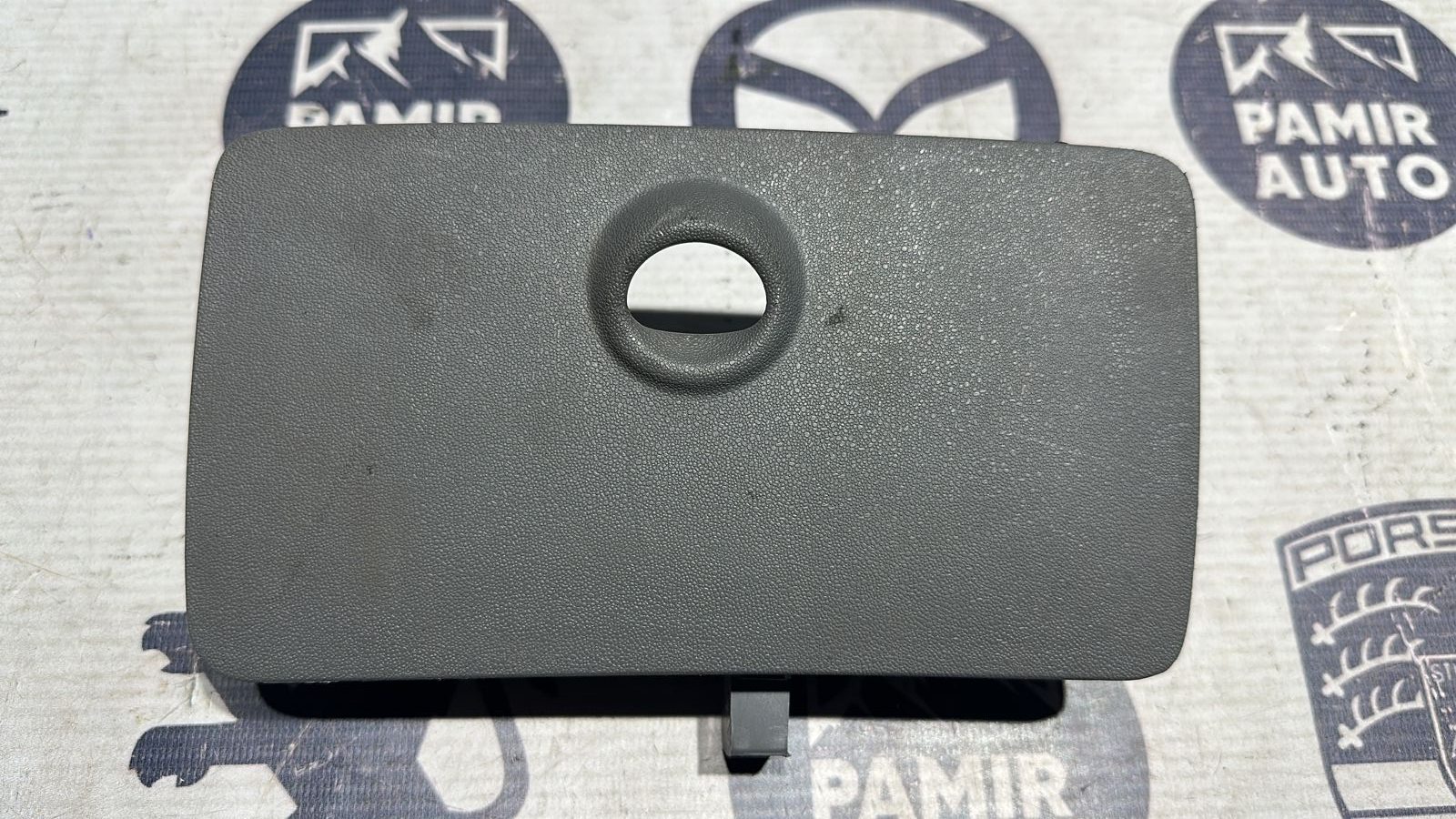 Бардачок Renault Scenic/2 2003-2009