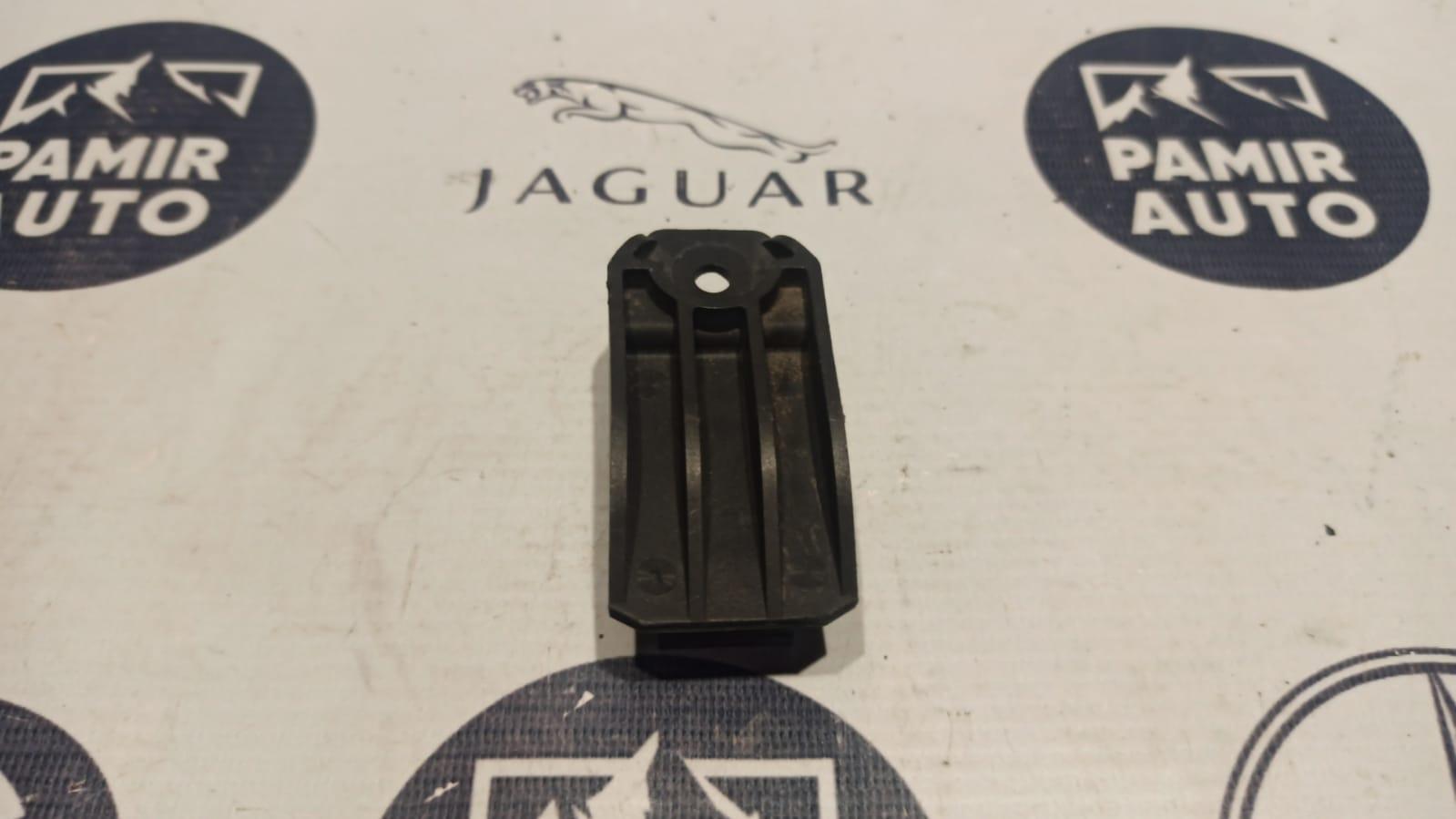 Кронштейн радиатора BMW 5/E39 1995-2004