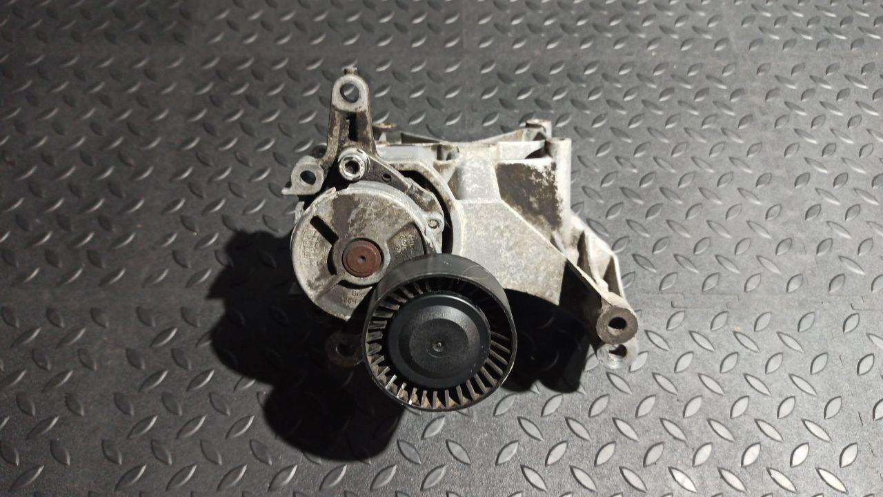 Кронштейн генератора BMW 3/E46 1998-2007