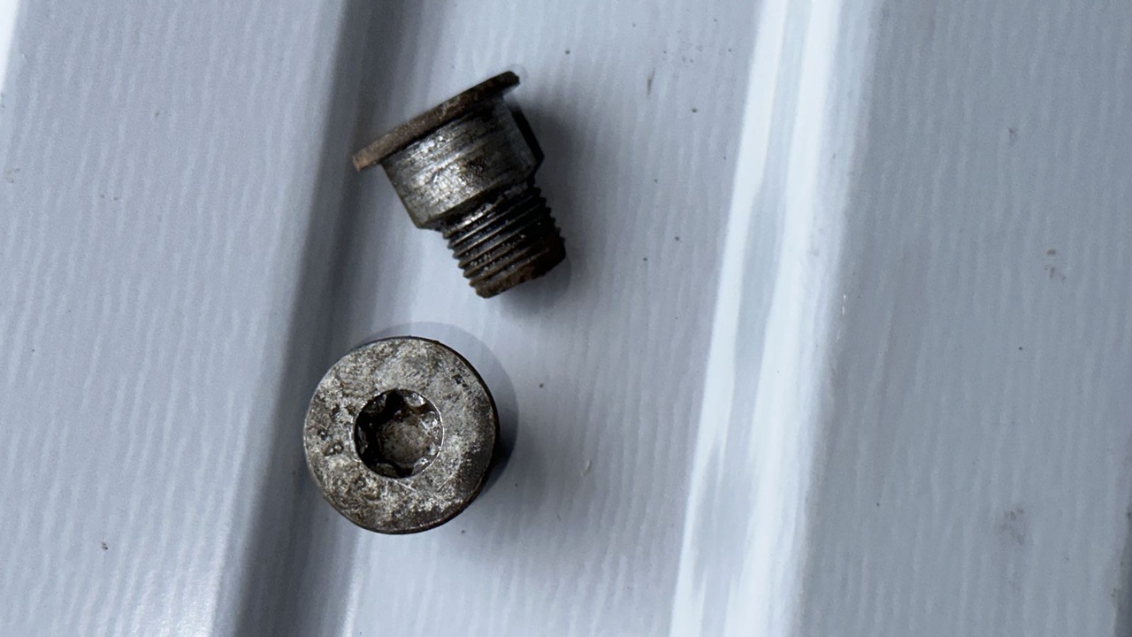 Болт диска тормозного передний Mercedes Sprinter/W901-W909 1995-н.в.