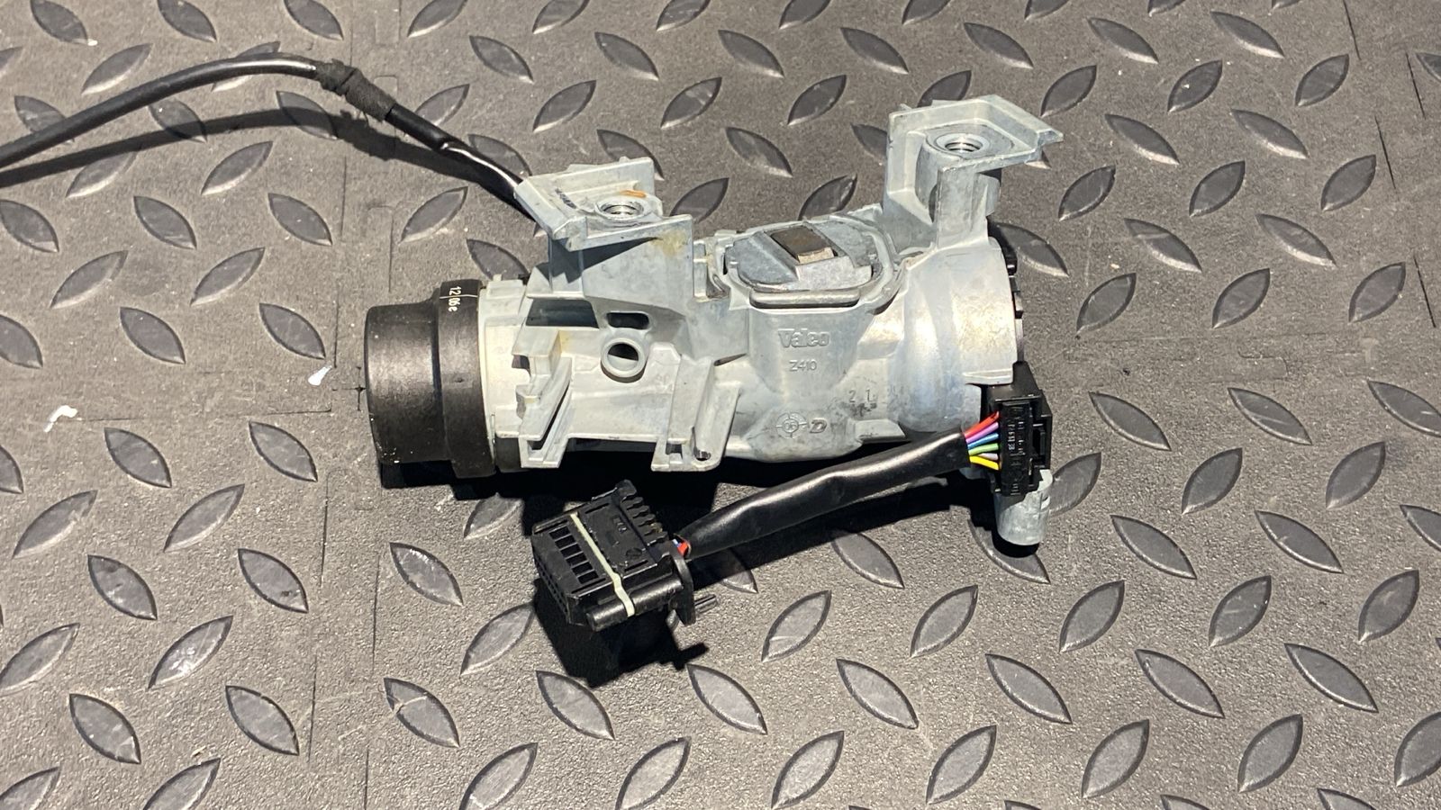 Замок зажигания Volkswagen Golf/5 2003-2009