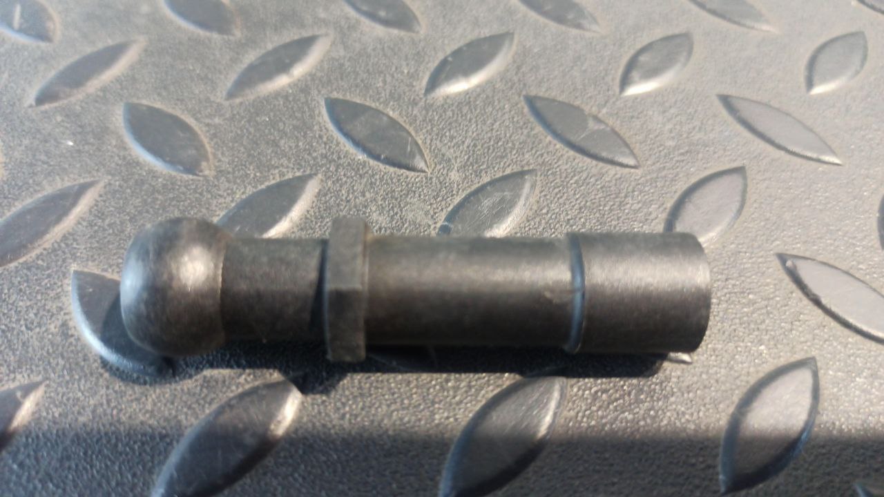 Шпилька Ford Mondeo/3 2000-2007