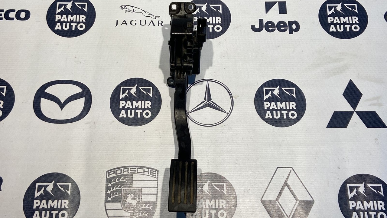 Педаль газа Ford C-Max 2003-2010