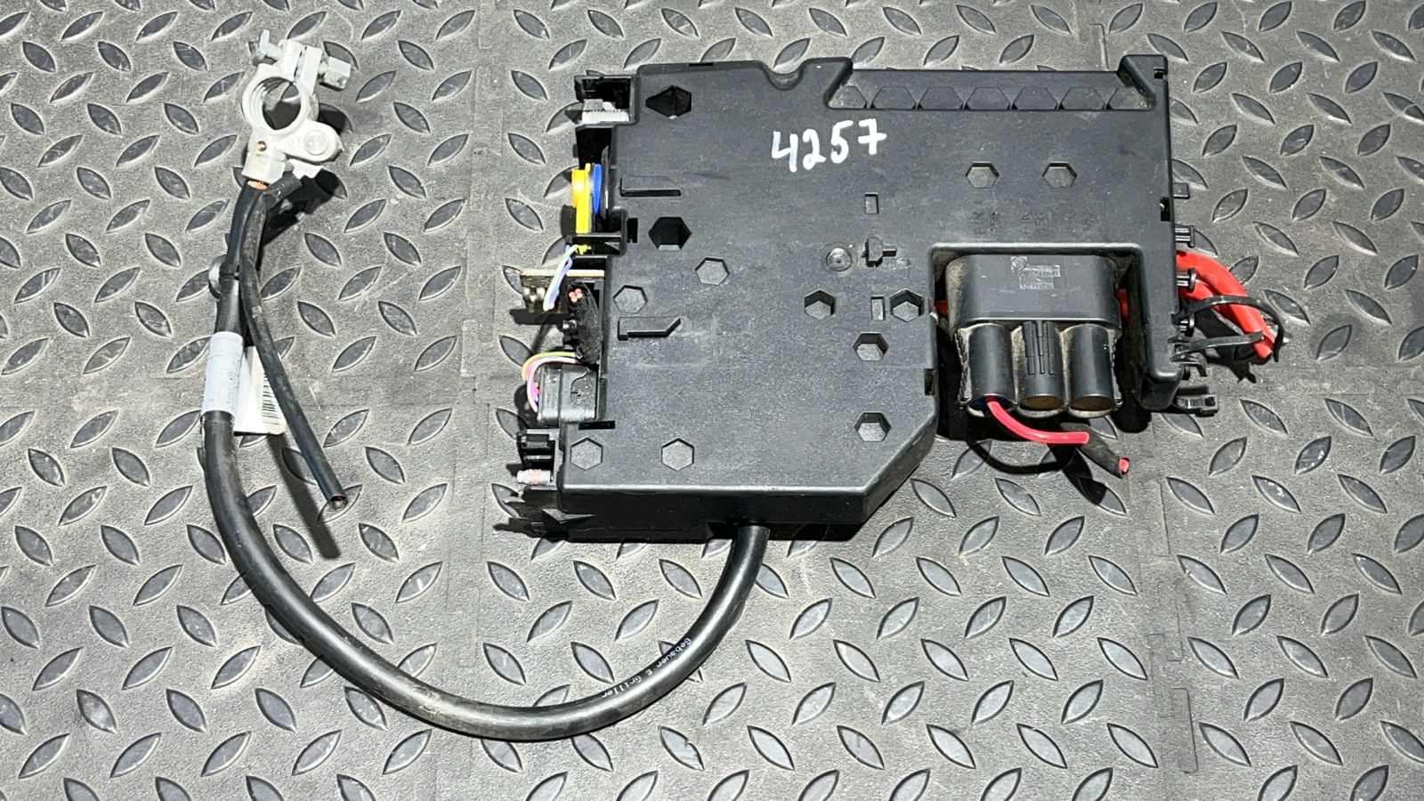 Блок предохранителей Mercedes C/W204 2006-2015