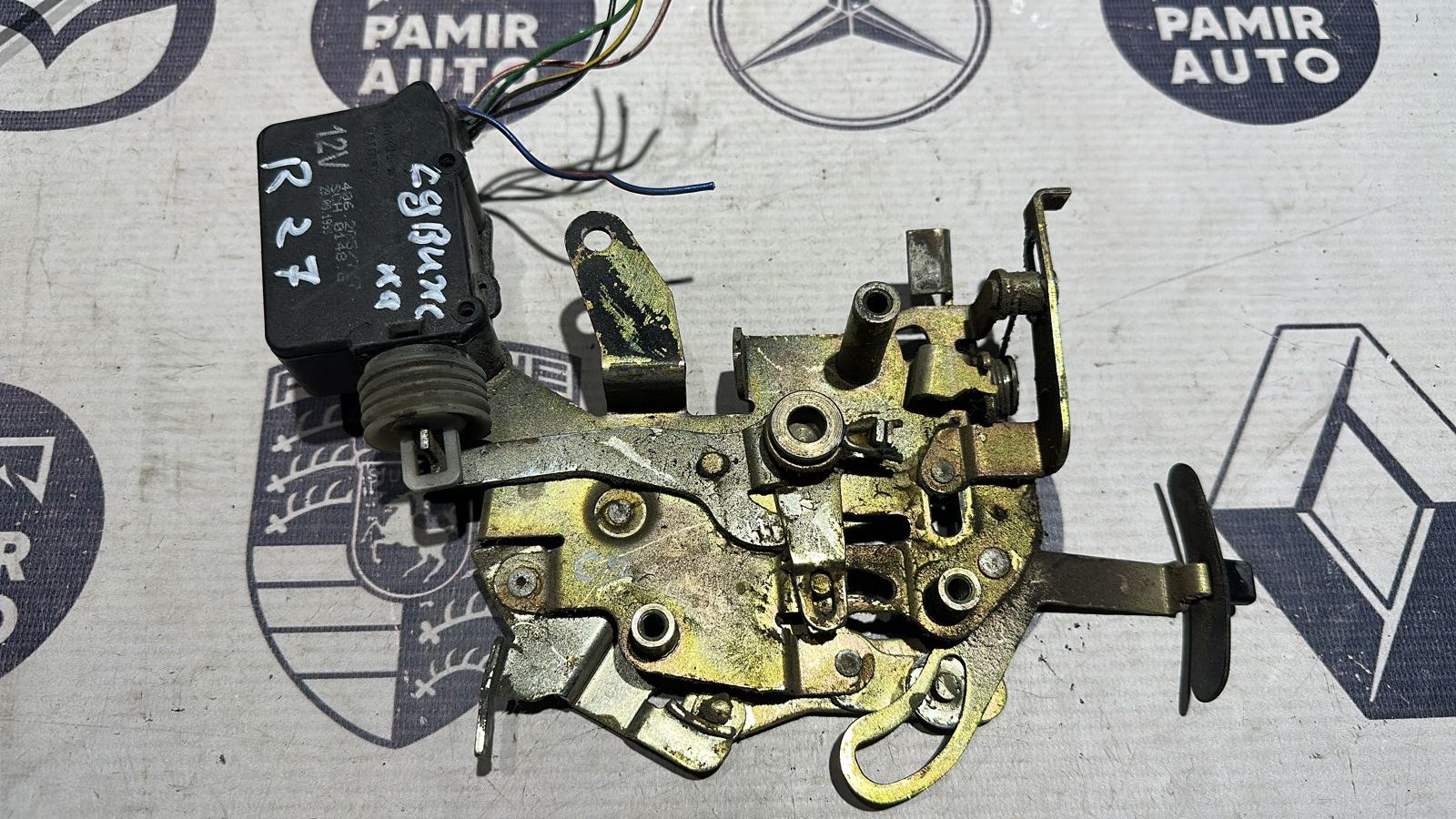 Замок двери сдвижной правый Mercedes Vito/W638 1996-2003