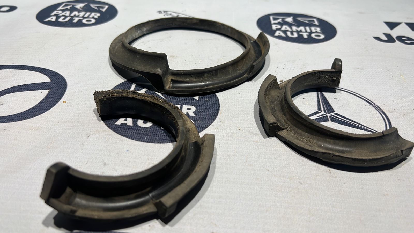 Прокладка пружины передняя BMW 1/E87 2004-2011