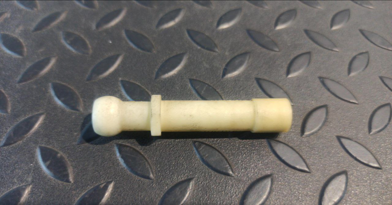 Шпилька Ford Mondeo/3 2000-2007